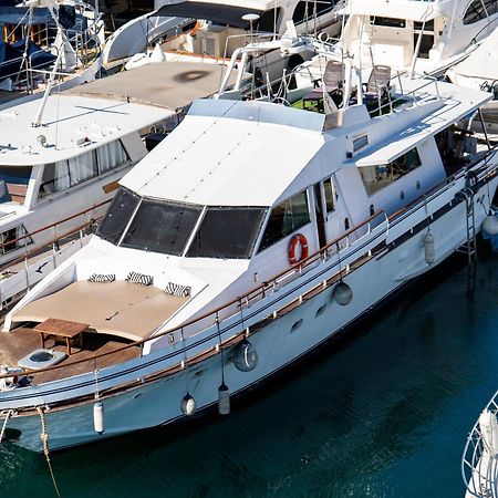 Habitacion Marineria Boat Aloha バルセロナ エクステリア 写真
