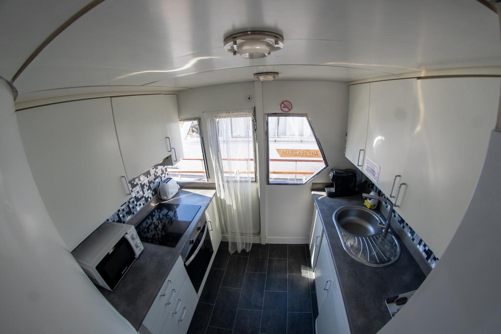 Habitacion Marineria Boat Aloha バルセロナ エクステリア 写真